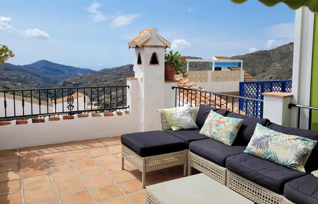 La Casa Antigua Villa Canillas de Albaida 0*,  Spain